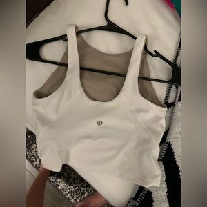 Align high neck tank